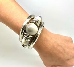 Women's Spectacular Bracelet | White Stone